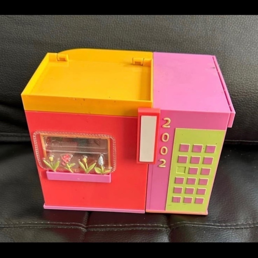 Vintage Polly Pocket 2002 House